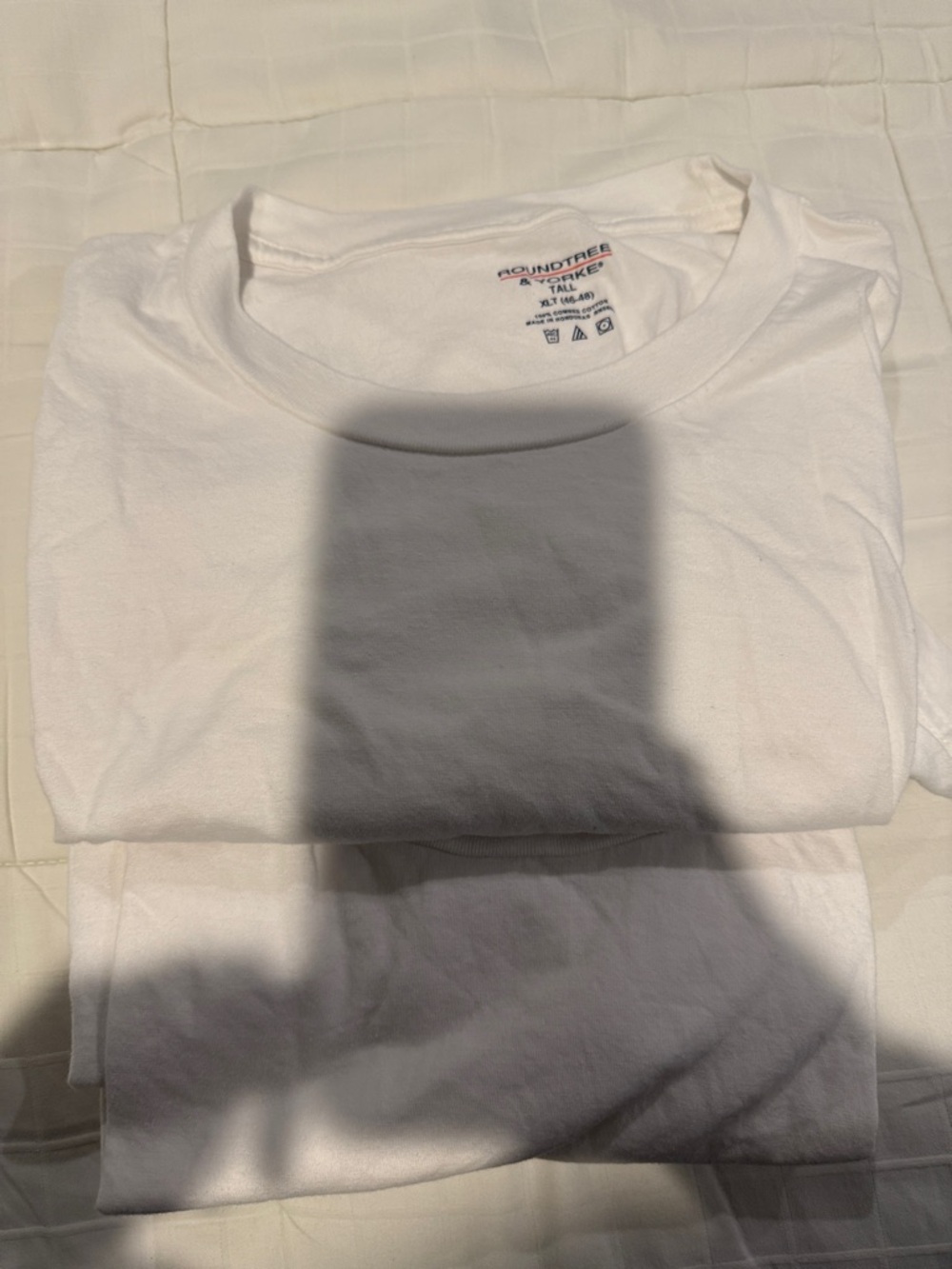 Roundtree & Yorke Men’s White Short Sleeve Crew Tee size XLT